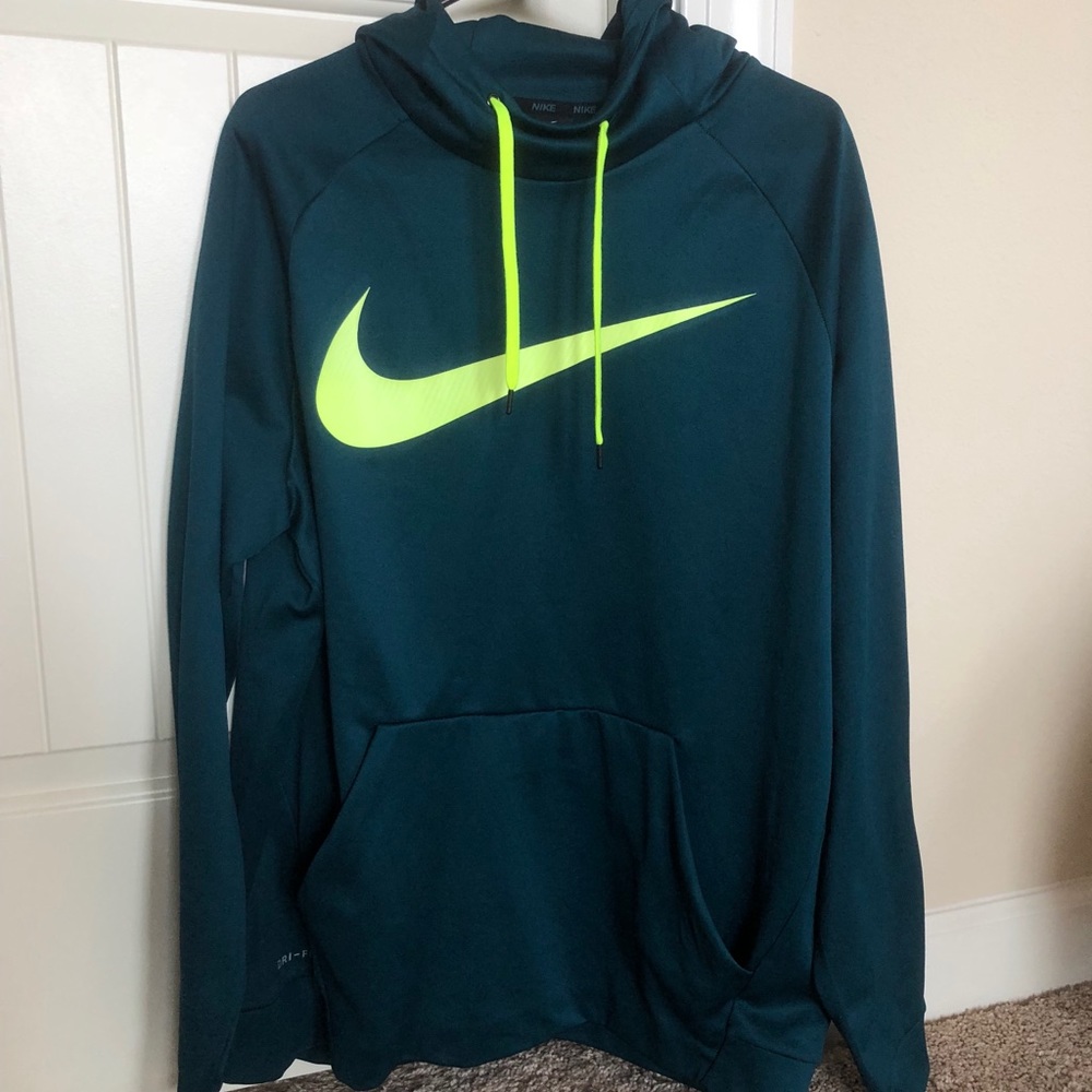 Nike Hoodie men’s size L new without tags